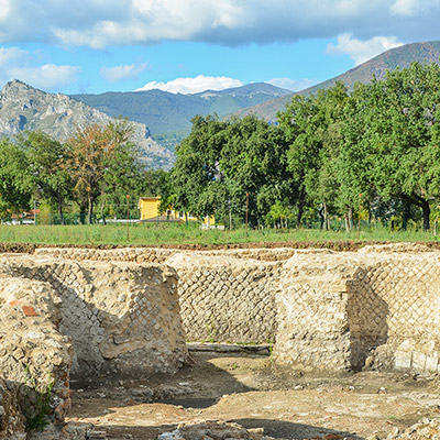 resti delle terme centrali