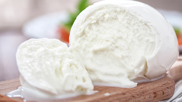 Mozzarella di bufala campana DOP